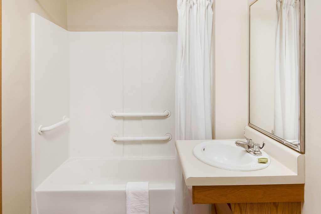 Extended Stay America Select Suites - Wilmington - West Buitenkant foto