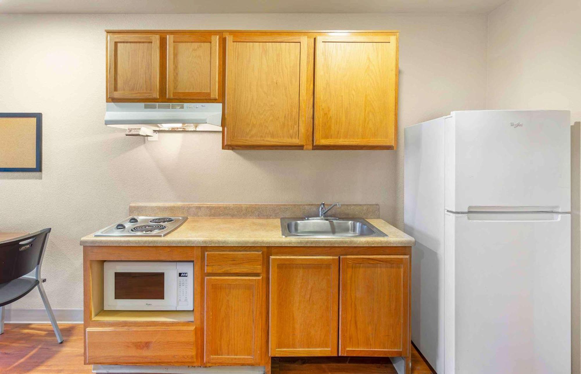 Extended Stay America Select Suites - Wilmington - West Buitenkant foto